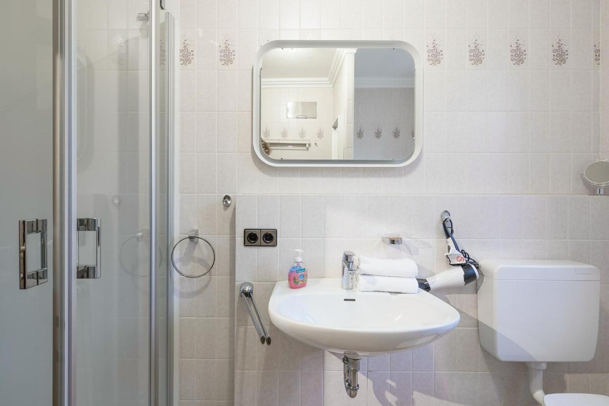 Luette Stuuv Im Schlossgang Husum  Ngoại thất bức ảnh